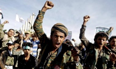 محلل سياسي يمني: استمرار التصعيد الحوثي يُفاقم أزمة الأمن الغذائي ويعمق الكارثة الإنسانية