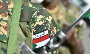 محلل سياسي سوداني: تحالفات الإخوان مع الجيش تطيل أمد الحرب.. والمدنيون يدفعون ثمن الصراع المتواصل