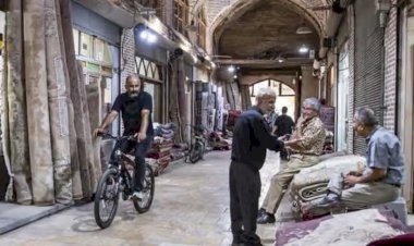 إيران أمام مفترق طرق.. المواجهة تستنزفها والتسوية تُهدد المتشددين