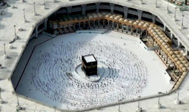 أبرز ما ورد في الصحف الأجنبية اليوم الأربعاء 16 سبتمبر..مسيرة حوثية تقترب من مكة.. ومخططات اغتيال روسية تهز أمريكا وأوروبا
