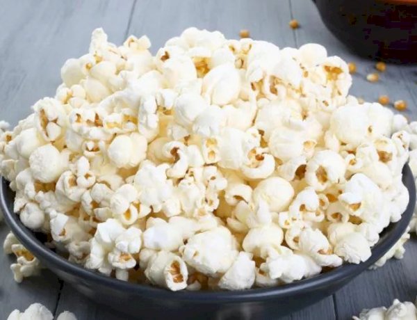 طرق مبتكرة لتحضير الفشار بنكهات مختلفة تجعل سهرتك أطيب