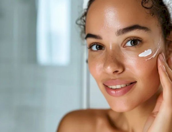 7 نصائح مهمة للحفاظ على بشرة ناعمة ومشرقة خلال فصل الشتاء