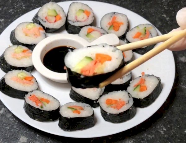 دليل إعداد السوشي الصحي في المنزل