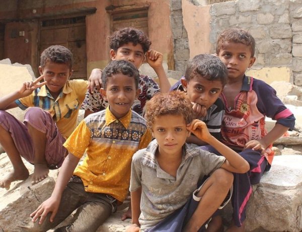 طفولة محاصرة بالنار.. كيف يدفع صغار اليمن ثمن حرب لا تنتهي؟