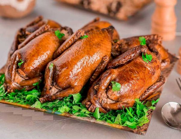 الأرز المعمر بالحمام المحشي.. طبق الفخامة المصري