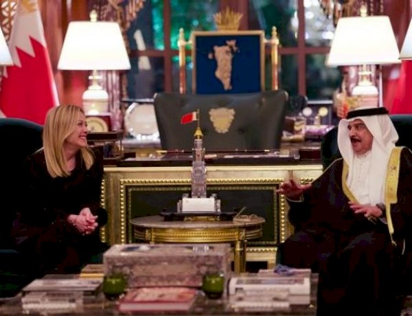 البحرين تفتح بوابة المتوسط نحو الخليج.. ميلوني تدعو إلى قمة دورية وتوسيع شراكات الطاقة