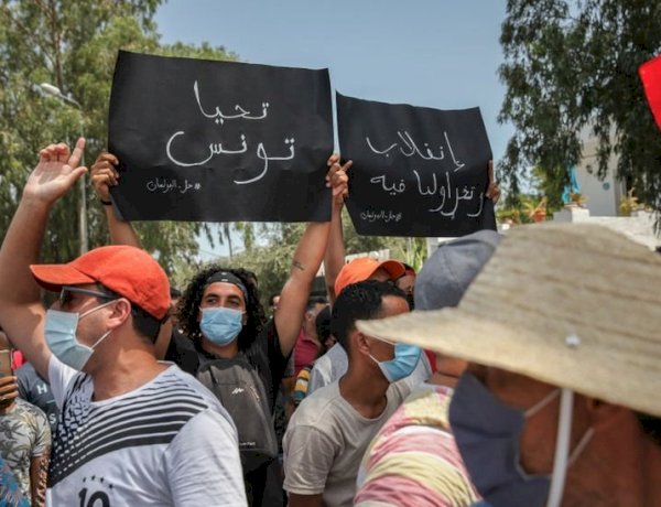 محلل سياسي: الإخوان يسعون لاستغلال الأزمات الاجتماعية والسياسية لإثارة الفوضى في تونس