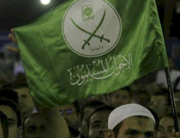 أستاذ علوم سياسية: التحركات الأمريكية والبريطانية ستقود إلى أكبر موجة لتجفيف تمويل الإخوان خلال عقدين