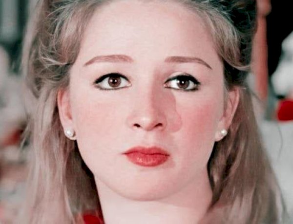 نجلاء فتحي.. مسيرة فنية استثنائية لنجمة صنعت مجد السينما المصرية