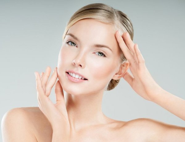 نعومة طبيعية بلا مواد كيميائية.. وصفات فعّالة لإزالة الجلد الميت