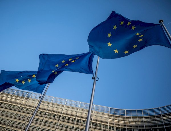 خلال 2025.. كيف انهارت منظومات التمويل والتأثير التابعة للإخوان في أوروبا؟