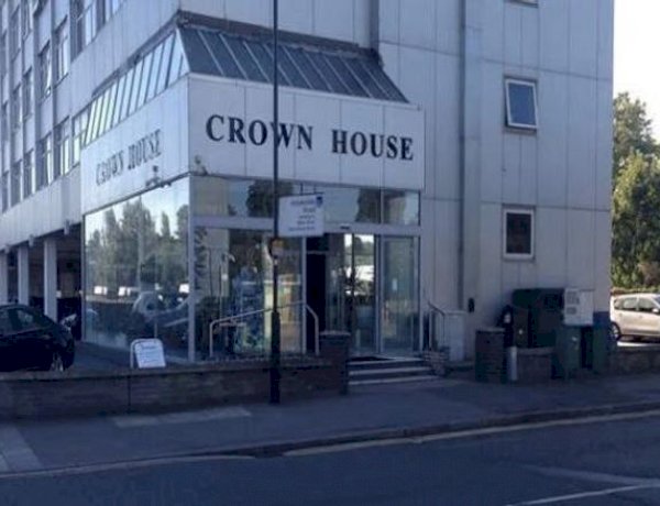 خلف باب مغلق في لندن.. شقة صامتة تكشف خريطة الشبكات المرتبطة بالإخوان في أوروبا