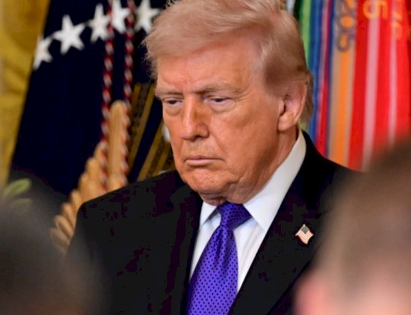 تصعيد حاد بين ترامب وستارمر حول دور المملكة المتحدة في الضربات على إيران