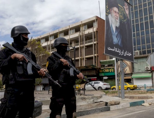 ضربات أمريكية إسرائيلية تستهدف 