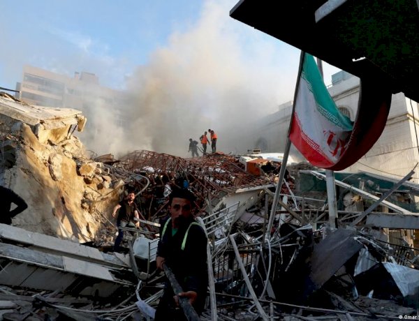 خبير يكشف: غياب خامنئي يفتح الباب لصراع نفوذ داخل النظام الإيراني