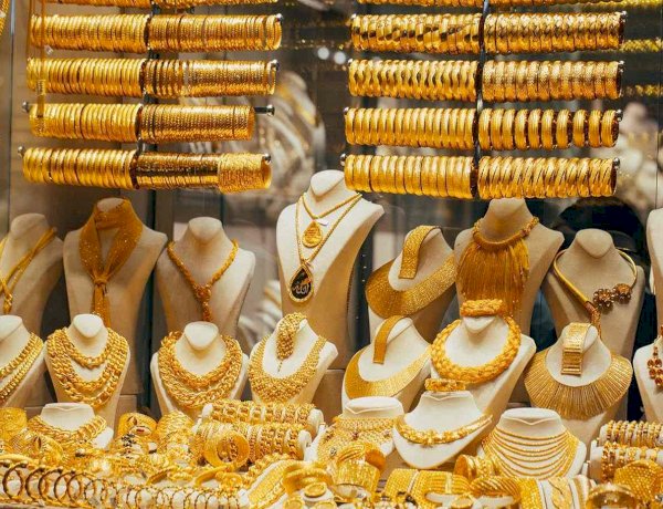 أسعار الذهب اليوم في عدد من الدول العربية — السبت 7 مارس 2026