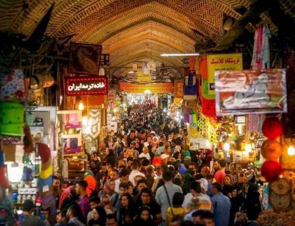 حرب إيران تسلط الضوء على الأقليات.. من هم الأذريون؟