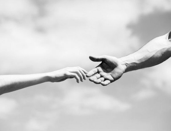 ما تفسير حلم إنقاذ صديق؟ دلالات نفسية ومعنوية مهمة