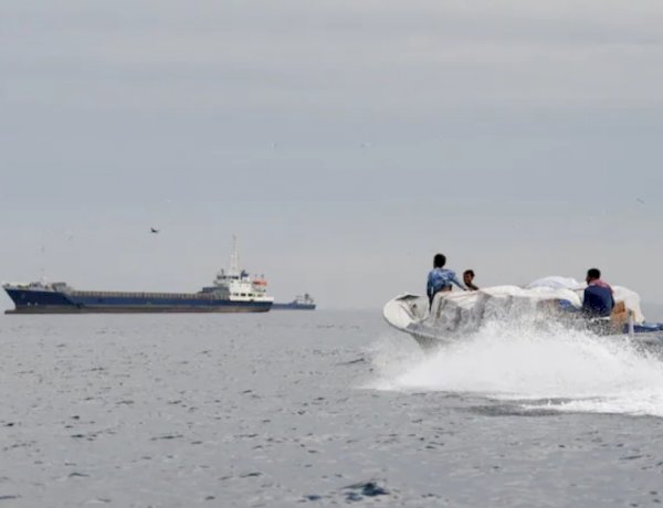 إدانة دولية لإيران بسبب مضيق هرمز.. والخليج يدعو لضمان حرية العبور