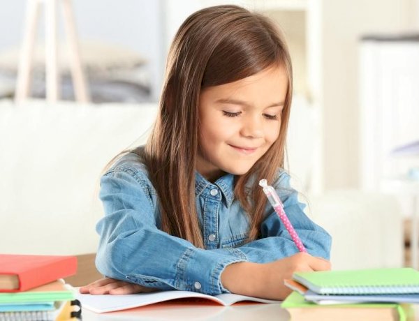 وجبات صحية تساعد الأطفال على التركيز في الامتحانات