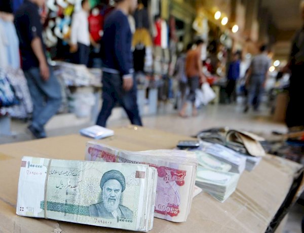 خبير: إيران تدخل مرحلة انتقالية معقدة قد تكشف أزمات اقتصادية واجتماعية عميقة بعد الحرب