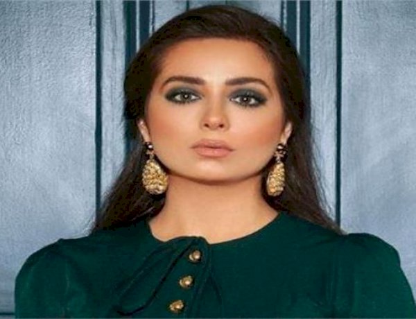 في عيد ميلادها.. كيف صنع المسرح النجومية والحب في حياة هبة مجدي؟