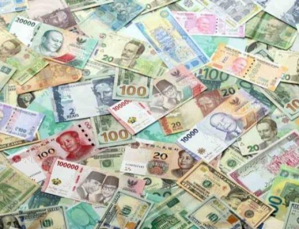 أسعار العملات الأجنبية أمام الجنيه المصري اليوم الأحد 27 سبتمبر 2026 في البنوك