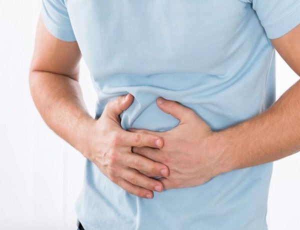 خطأ تقعين فيه صباحًا.. 6 عادات يومية تسبب الإمساك وتضر بصحتك