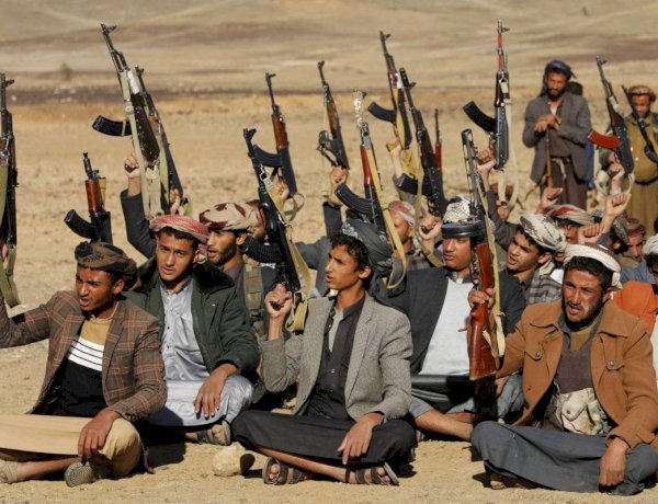 محلل سياسي يمني: تجنيد الحوثيين للأطفال وارتفاع حالات الاختطاف يكشفان حجم الانتهاكات الممنهجة بحق المدنيين