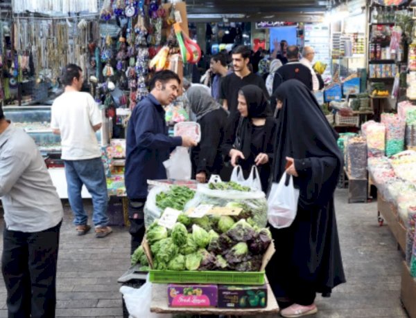 أبرز ما ورد في الصحف الأجنبية الخميس 22 أكتوبر..إيران ترفع سقف المواجهة.. إسرائيل تحاكي الهجوم والحصار يخنق النفط