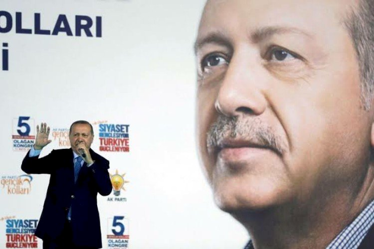 مستنقع أردوغان.. تركيا الأولى عالمياً في الرقابة على التواصل الاجتماعي