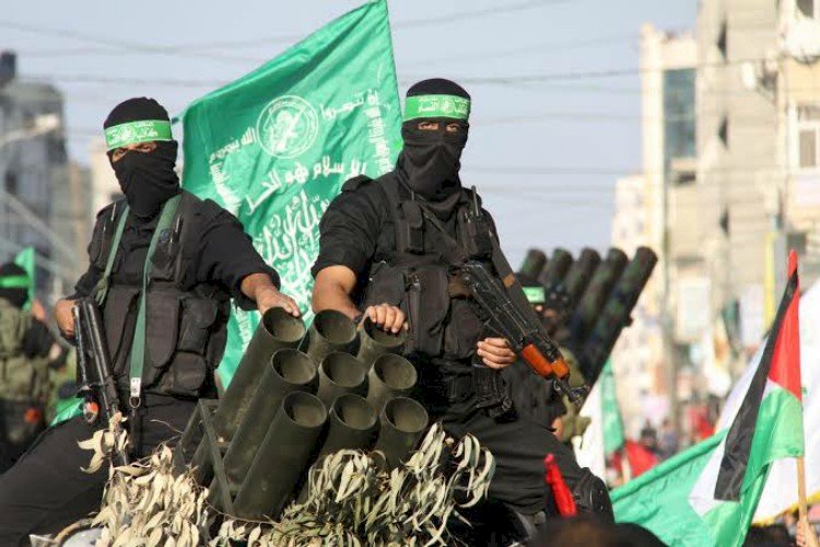 وثائق تكشف تهريب حماس للأسلحة من ليبيا إلى غزة بدعم تركيا