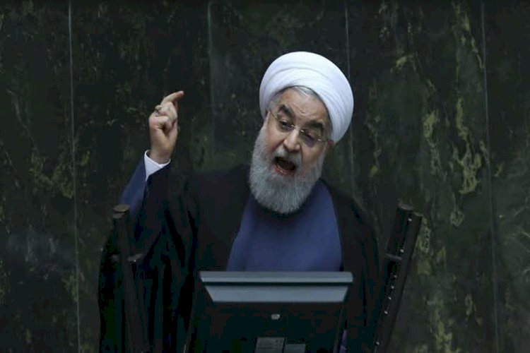 الخلافات تشعل إيران .. البرلمان وخامنئي ينقلبون على روحاني