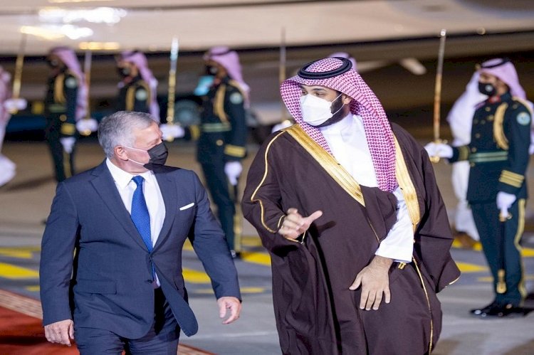 علاقات ثنائية.. ما دلالات زيارة العاهل الأردني للسعودية؟