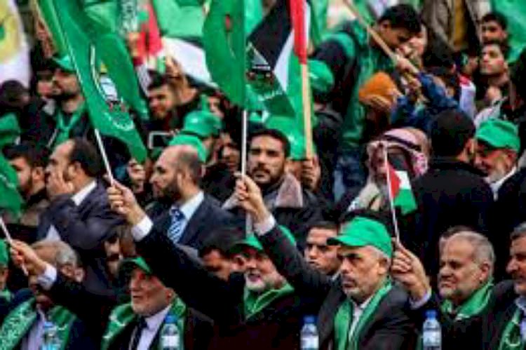 البرلمان الأوروبي ينتفض ضد حماس.. حظر رفع أعلام الحركة وتجميد أصولها