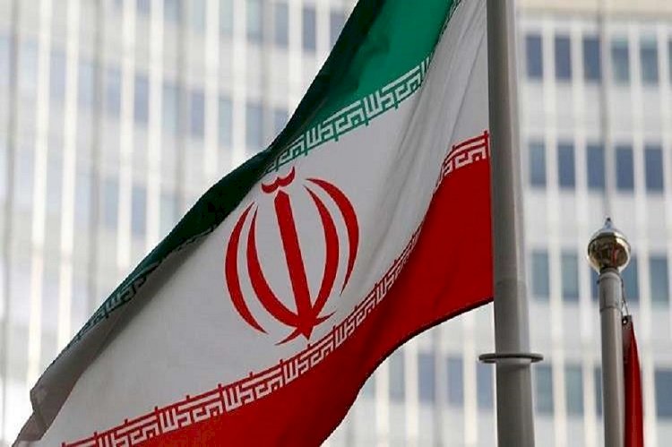 إيران تدعي قوة زائفة للتغطية على ضعف سياسي وحكومي