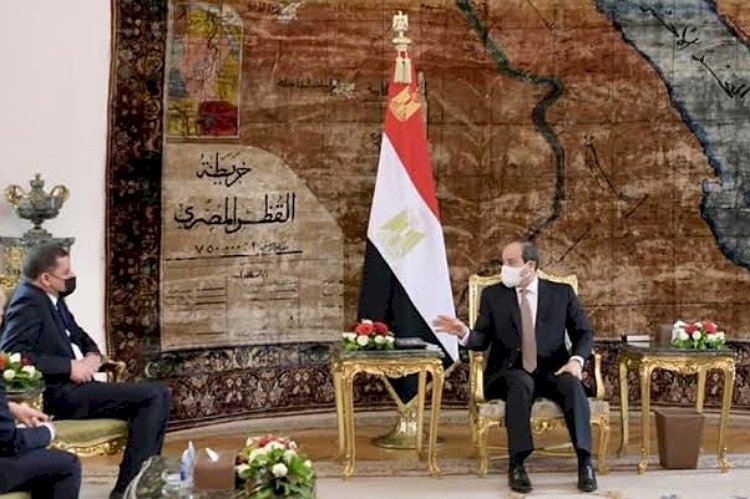 الدبيبة في زيارة رسمية إلى مصر .. ملفات ثنائية وإقليمية قيد البحث