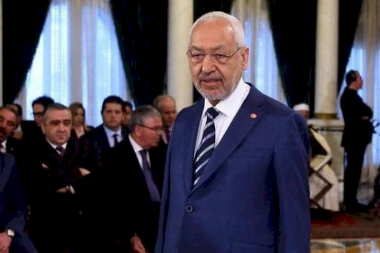 استقالة 113 عضواً من النهضة.. هل اقتربت نهاية الغنوشي السياسية في تونس؟