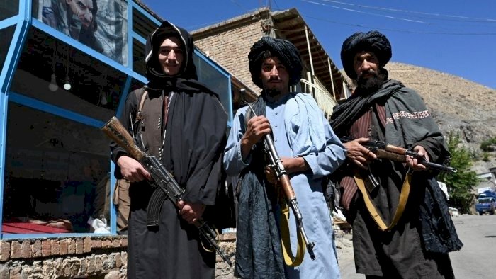 صراع طالبان وداعش يهدد أفغانستان بحلقات جديدة من العنف