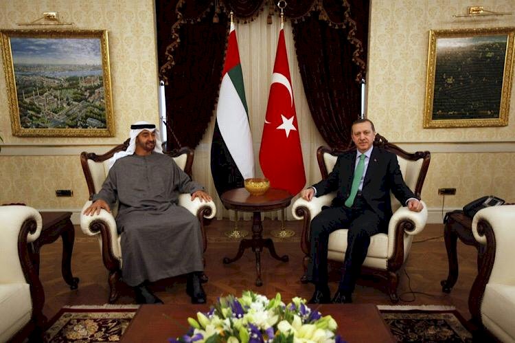 ما دلالات زيارة ولي عهد أبو ظبي إلى تركيا؟