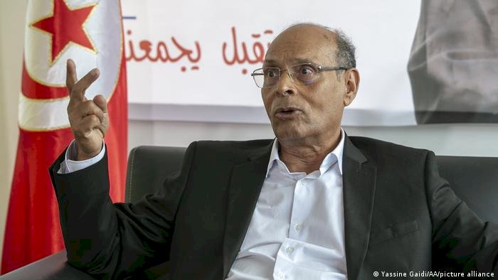 رعب داخل إخوان تونس بعد حكم سجن المرزوقي.. محلل سياسي يكشف تاريخ منصف الإرهابي