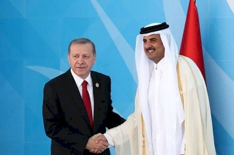 انتقادات حادة.. رئيس حزب الشعب الجمهوري يتهم أردوغان ببيع بلده لقطر