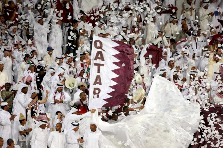 أسئلة بدون إجابات.. نيويورك بوست تكشف عن مخاوف مشجعي كرة القدم قبل السفر إلى قطر