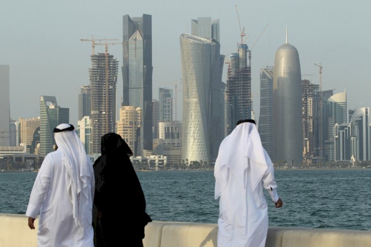 منظمات حقوقية تكشف جريمة حظر السفر التعسفي في قطر