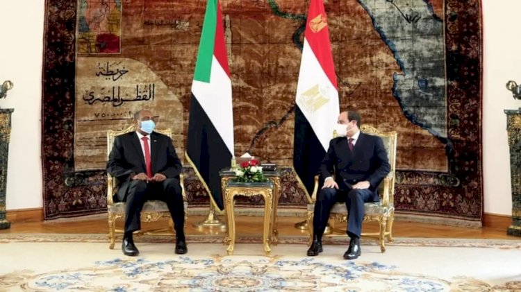 دلالات زيارة قائد الجيش السوداني إلى القاهرة