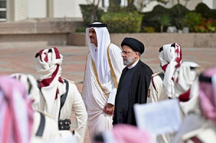 كأس العالم والحوثي.. سر زيارة أمير قطر الطارئة إلى إيران