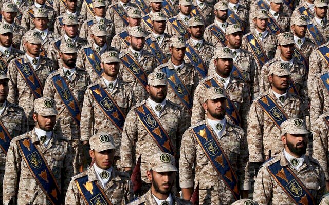 تقارير غربية: الحرس الثوري الإيراني مستمر على قائمة الإرهاب وأميركيون يطالبون بايدن بالحسم
