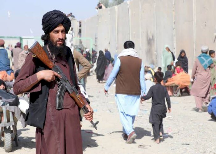 بسبب قمع طالبان.. الشعب الأفغاني يواجه أسوأ كارثة إنسانية في العالم