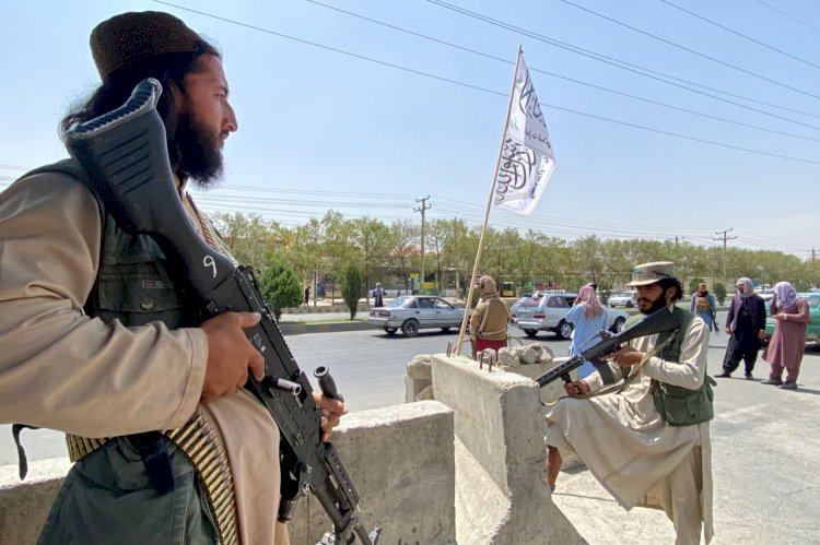 بؤرة الإرهاب.. طالبان وداعش يتصارعان للسيطرة على أفغانستان