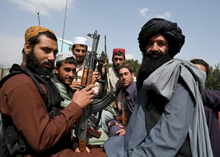 بانتهاكها الاتفاقيات الدولية.. هل تفقد طالبان سيطرتها على السلطة في أفغانستان؟